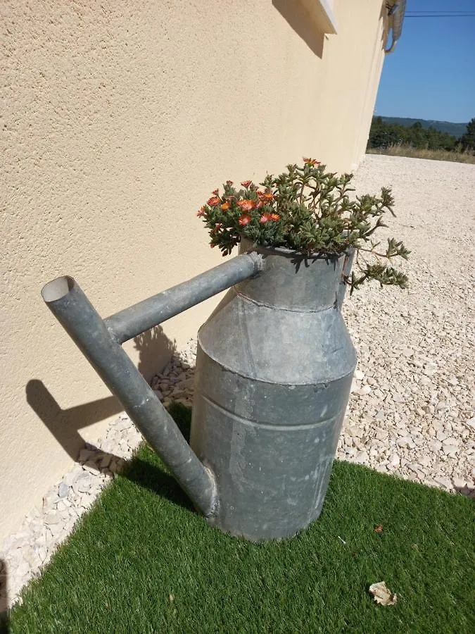 A Ventoux Yourte Monieux 0*,
